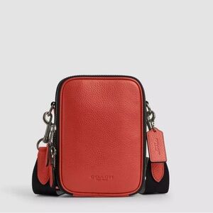 NWOT Coach CL948 Stanton Crossbody in Refined Pebble Leather Mango